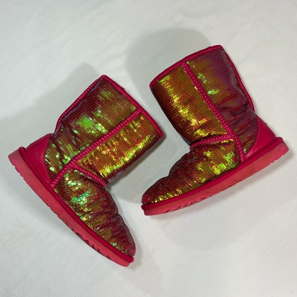 UGG Sparkles Classic Short Boots in Roseclay Pink Shearling Sequins 1003154 - Picture 6 of 13